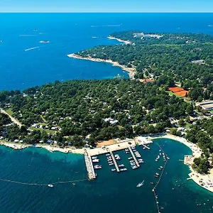 4* Holiday park Albatross Mobile Homes On Bijela Uvala